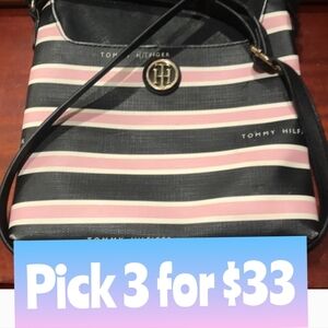 Tommy Hilfiger Black & Pink Striped Crossbody Bag W/ Gold Adjustable Strap 🔥Pic